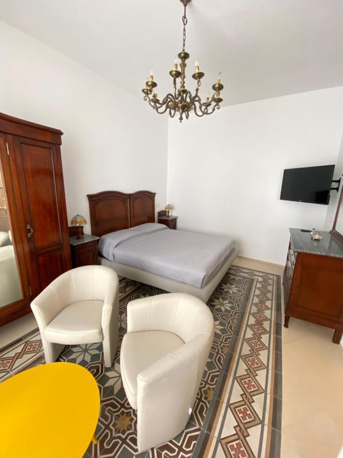 بيسْكيتْشّي Al Corso Charming Rooms المظهر الخارجي الصورة