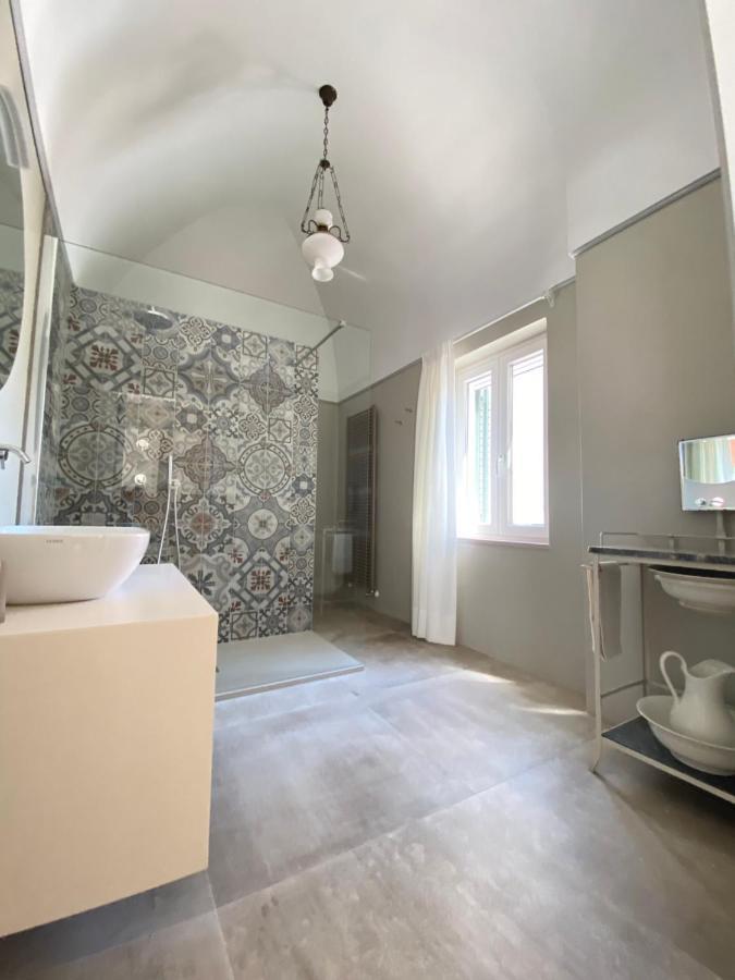 بيسْكيتْشّي Al Corso Charming Rooms المظهر الخارجي الصورة